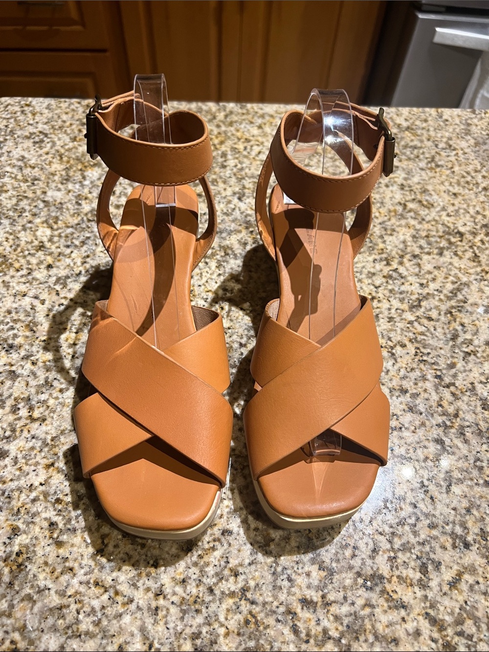 Everlane Women’s Tan Crisscross Ankle-Strap Sandals